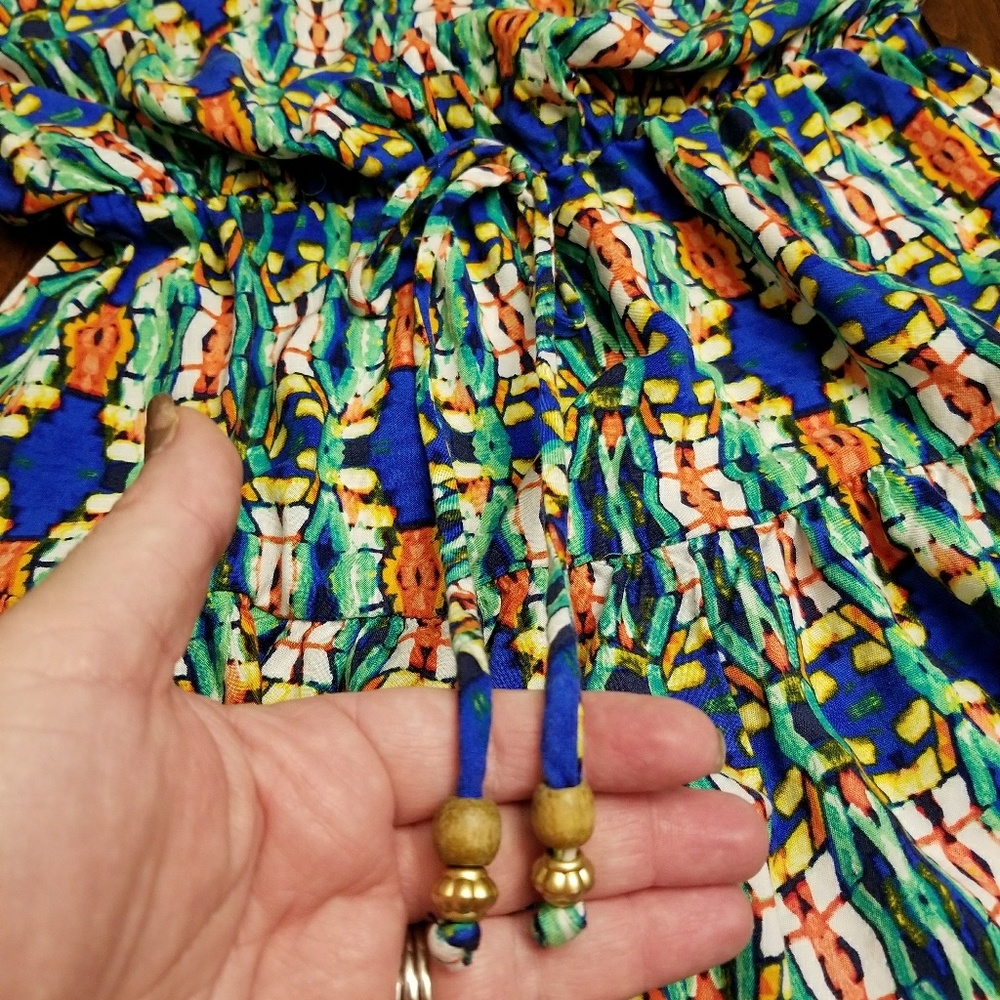 Beautiful Colorful Romper - Picture 5 of 7